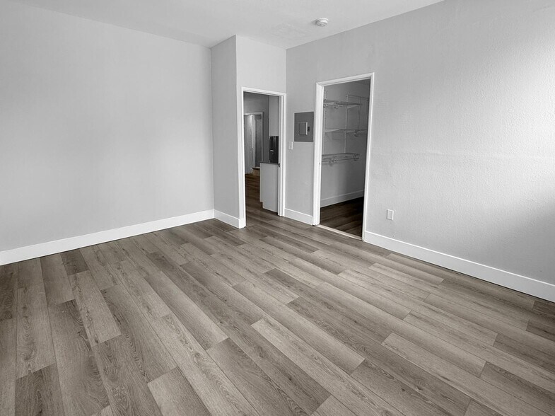 More Photos Of 6647 SW 59th Pl, Miami Apartments For Sale