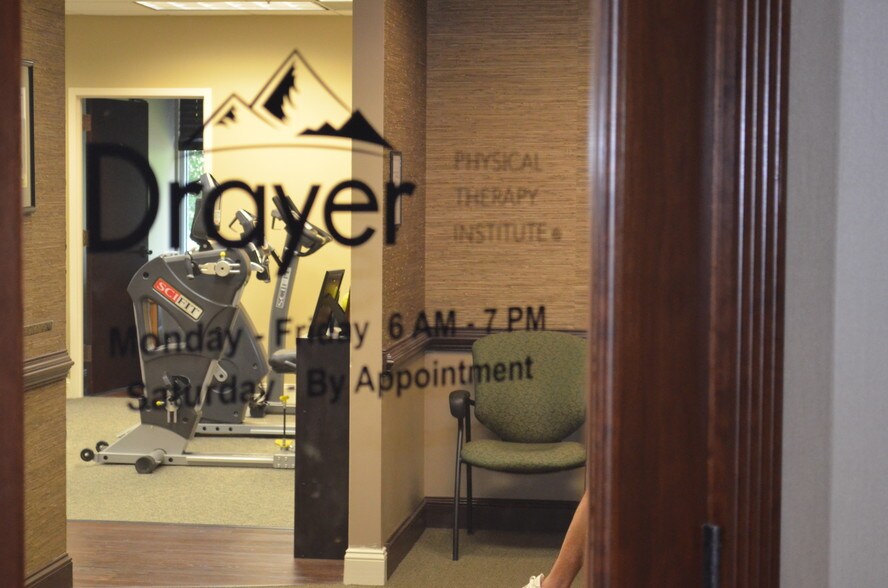 More Photos Of 10 William Pope Dr, Bluffton Medical For Lease