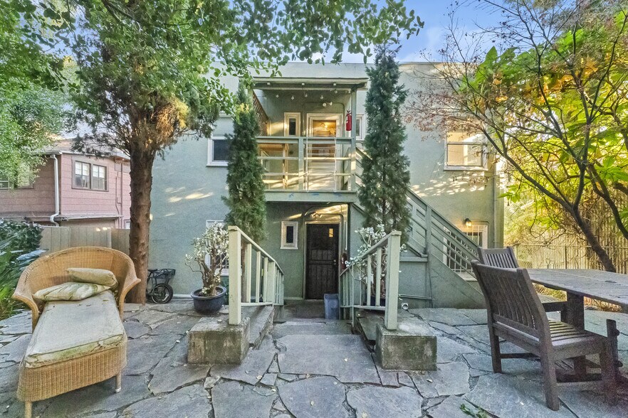 More Photos Of 2719 Harrison St, Oakland Apartments For Sale