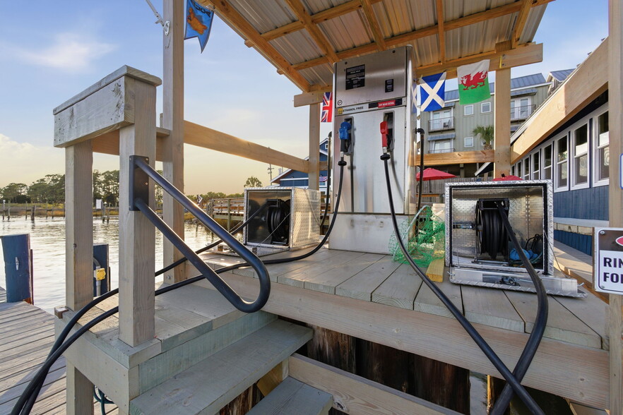 More Photos Of 275 Timber Island Rd, Carrabelle Restaurant For Sale