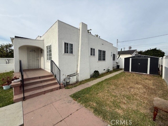 More Photos Of 7737 Ferncola Ave, Sun Valley Apartments For Sale