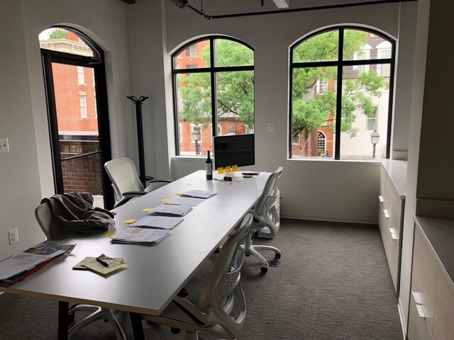 More Photos Of 1605 King St, Alexandria Office For Lease