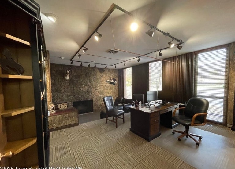 More Photos Of 442 Adams St, Afton Office For Sale