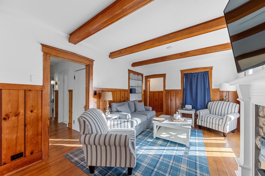 More Photos Of 233 Jackson St, Augusta Specialty For Sale