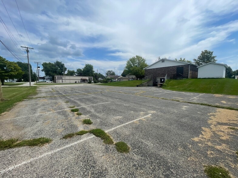 More Photos Of 210 Home Ave, Churubusco Office Residential For Sale