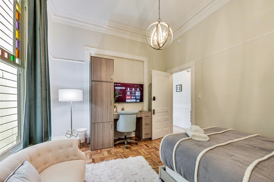 More Photos Of 751 Capp st, San Francisco Apartments For Sale
