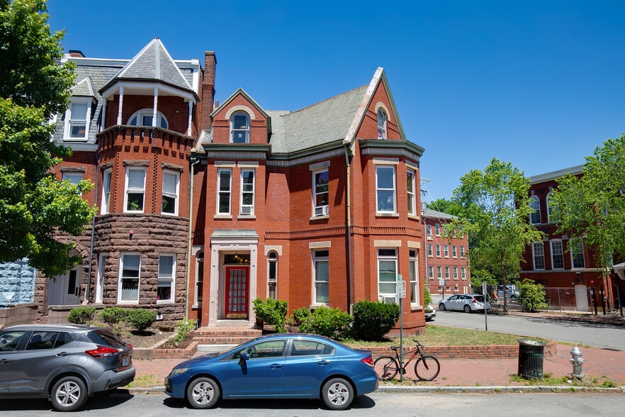More Photos Of 1300 Floyd Ave, Richmond Multifamily For Sale