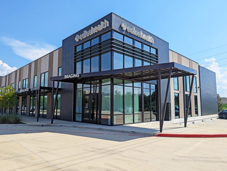 Primary Photo Of 6927 Brisbane Ct, Sugar Land Medical For Lease