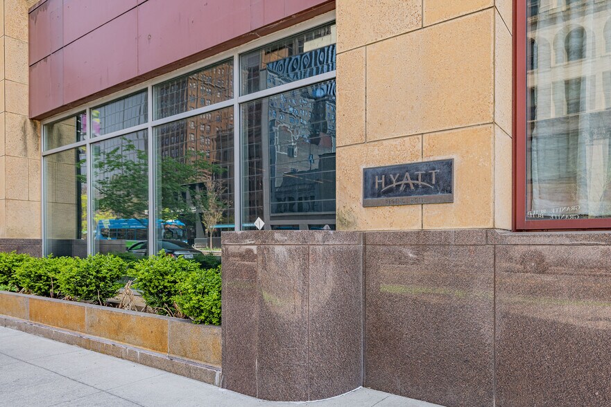 More Photos Of 125 E Main St, Rochester Hotel For Lease