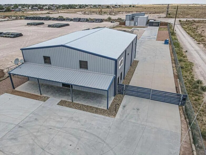 More Photos Of 9504 W County Road 60, Midland Warehouse For Sale