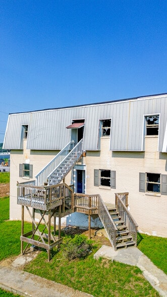 More Photos Of 201 William D Jones Blvd, Fayetteville Apartments For Sale