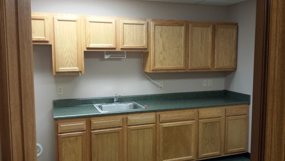 More Photos Of 3860 Race Rd, Cincinnati Medical For Sale