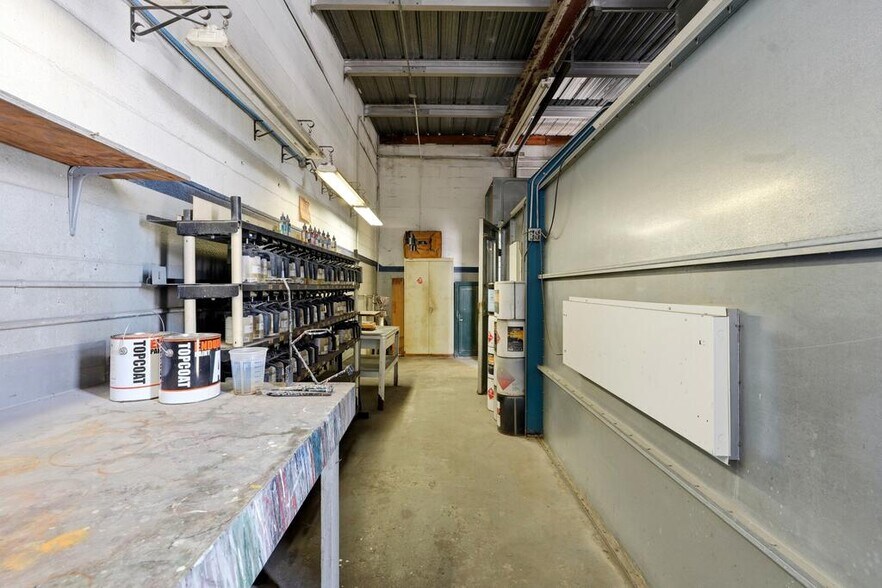 More Photos Of 10 N Main St, Chiefland Service Station For Sale