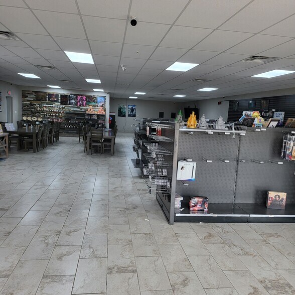 More Photos Of 1131 Fort Worth Dr, Denton Storefront Retail Office For Sale