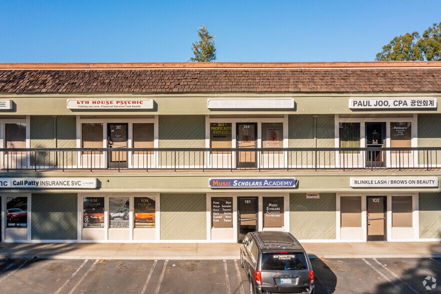 More Photos Of 1203 W Imperial Hwy, Brea Unknown For Lease
