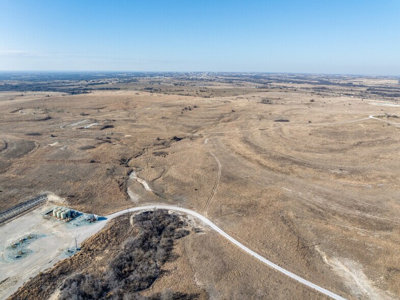 More Photos Of Hwy 287, Rhome Land For Sale