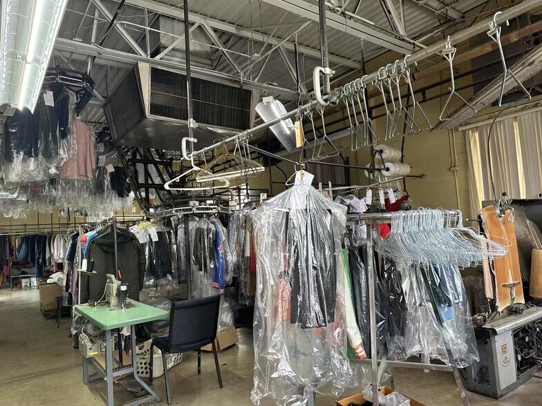 More Photos Of 20 W State St, Binghamton General Retail For Sale