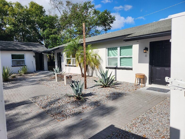 More Photos Of 11740 N 17th St, Tampa Apartments For Sale