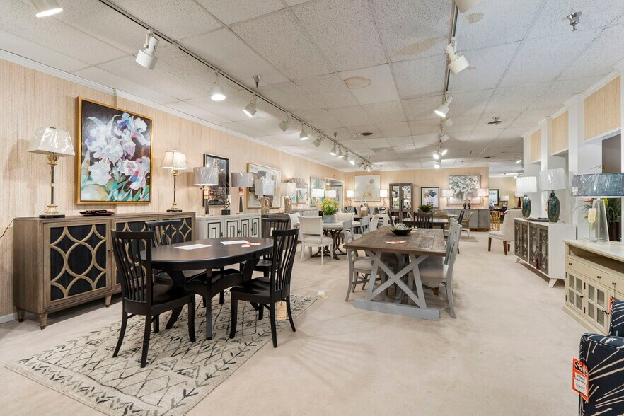 More Photos Of 334 County Road 81, Osseo Storefront Retail Office For Sale