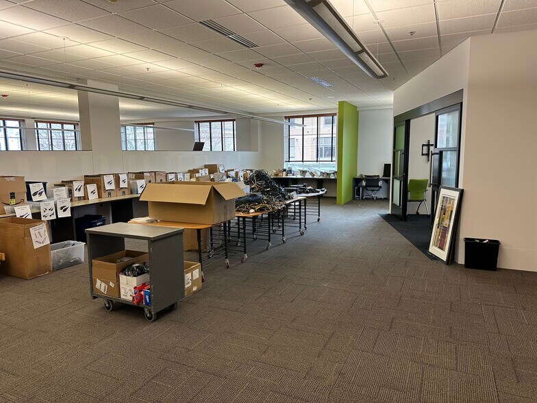 More Photos Of 85 E 8th St, Holland Medical For Sale