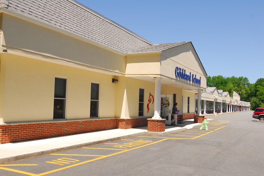 More Photos Of 240 US Highway 206, Flanders Restaurant For Lease