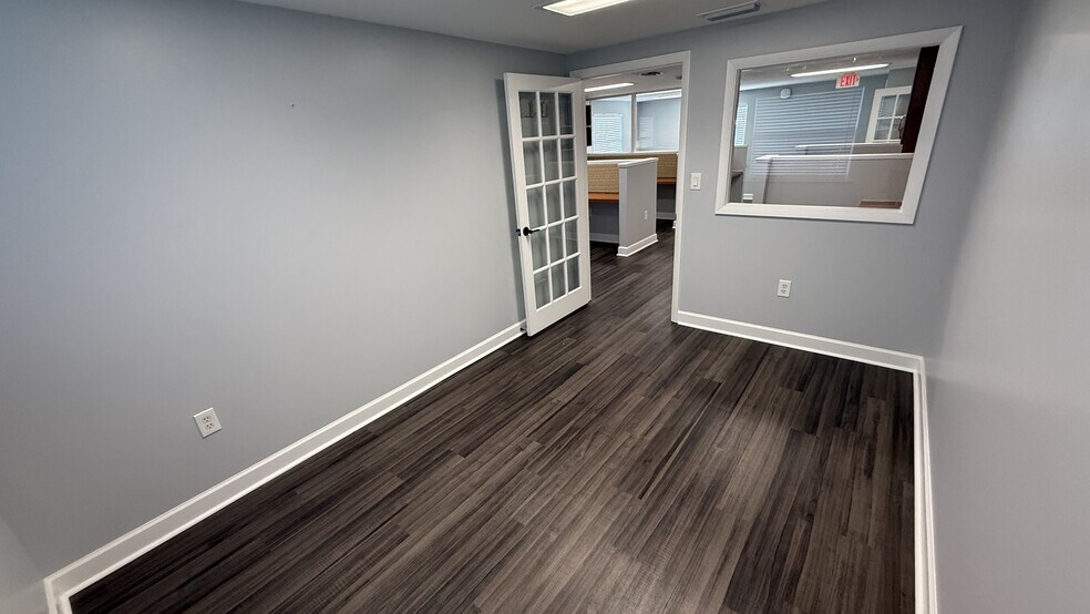 More Photos Of 5321 Memorial Hwy, Tampa Office For Lease