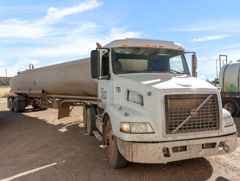 More Photos Of 20 Monarch Ln, Pueblo Industrial For Sale