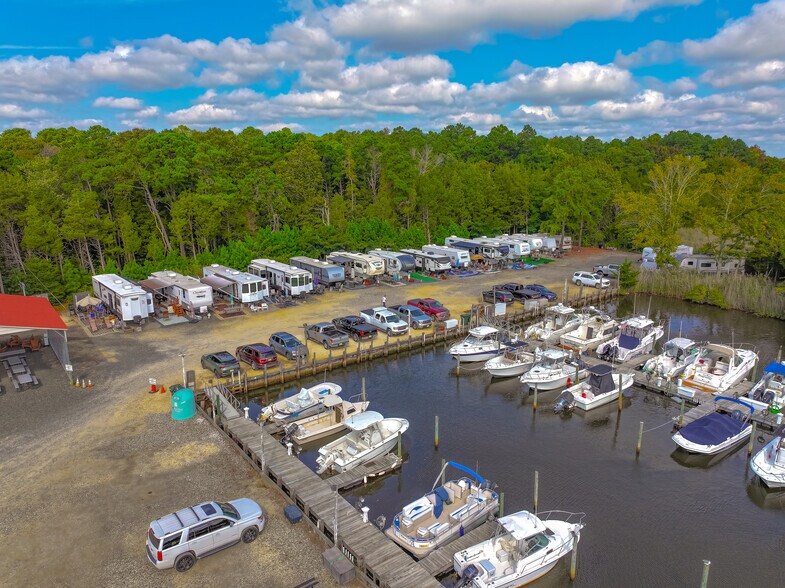 More Photos Of 501 Bartlett Ave, Tuckerton Marina For Sale