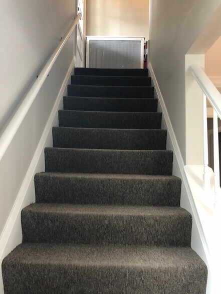 More Photos Of 840 Grand Ave, Saint Paul Freestanding For Lease