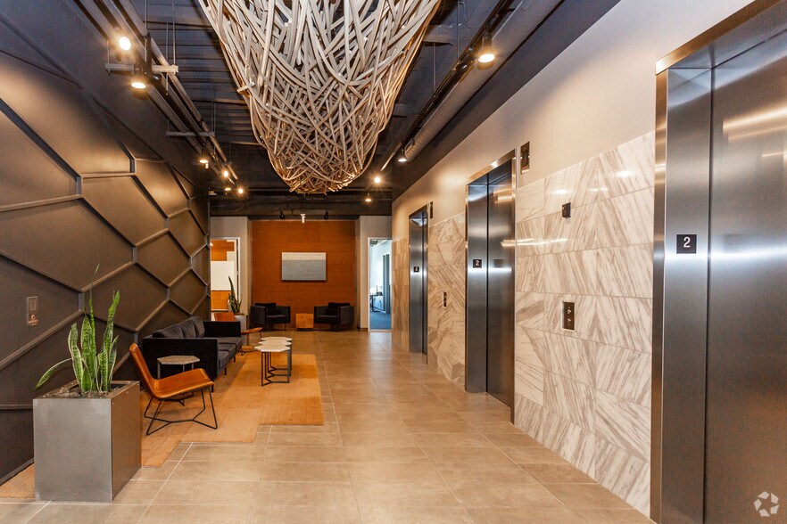 More Photos Of 2901 W Bluegrass Blvd, Lehi Office For Lease