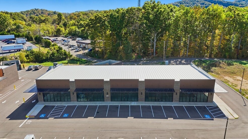 More Photos Of TBD Suncrest dr, Gray Storefront For Lease