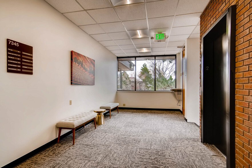 More Photos Of 7345 S Pierce St, Littleton Office For Lease