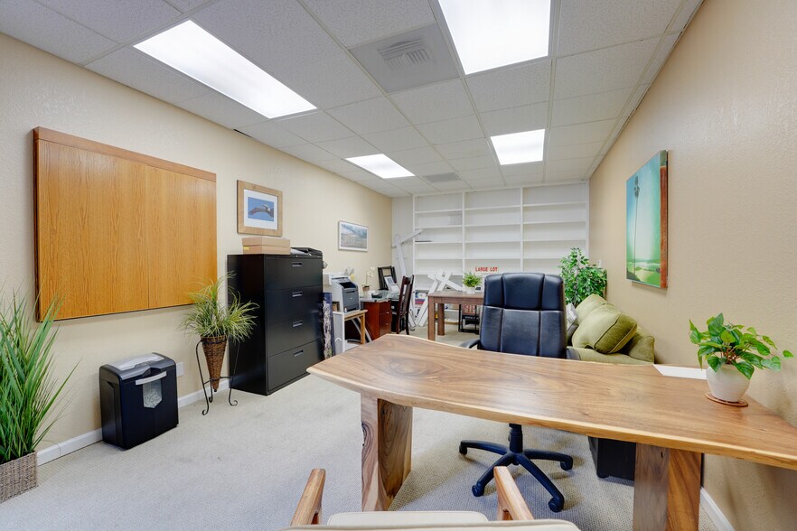 More Photos Of 4403 Manchester Ave, Encinitas Medical For Sale