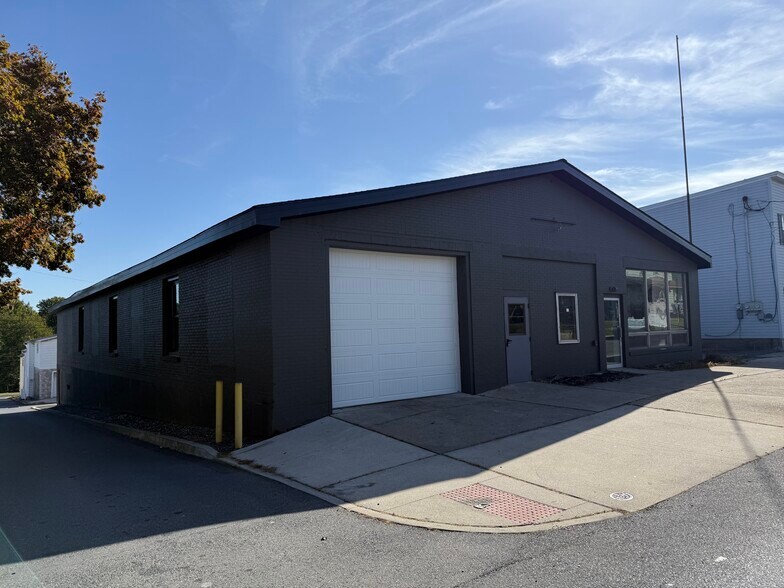 More Photos Of 129 S 2nd St, Coplay Auto Repair For Sale