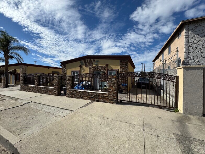 More Photos Of 11329 Sherman Way, Sun Valley Apartments For Sale