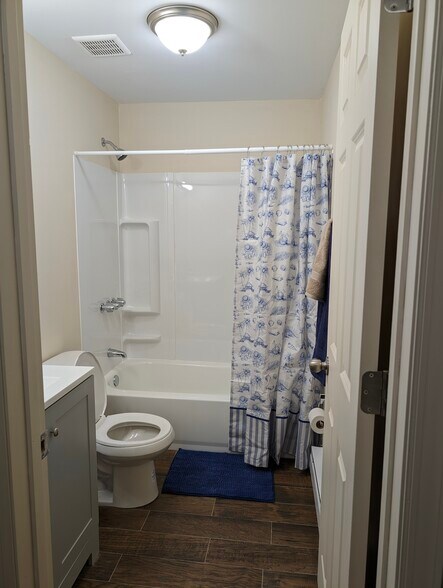 More Photos Of 1700 Paul Ct, Pittsburgh Apartments For Sale