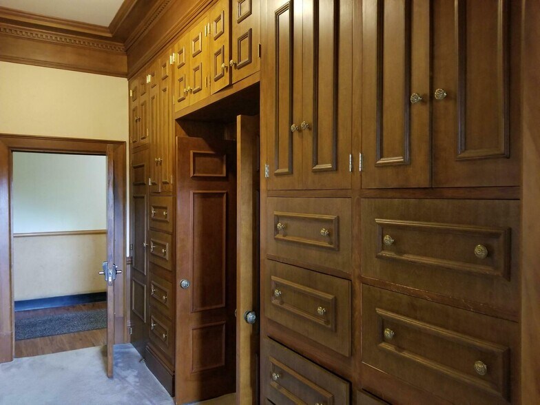 More Photos Of 78 W Mill St, Port Allegany Loft Creative Space For Lease