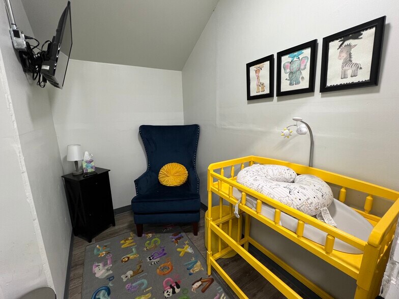 More Photos Of 18923 McCormick St, Detroit Religious Facility For Sale