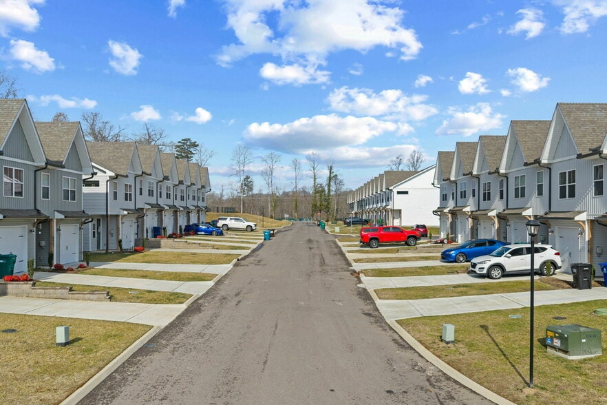 More Photos Of 8407-8456 Whisper Ln, Powell Apartments For Sale