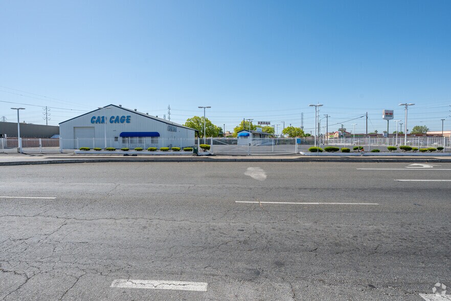 More Photos Of 6401 Stockton Blvd, Sacramento Auto Repair For Sale