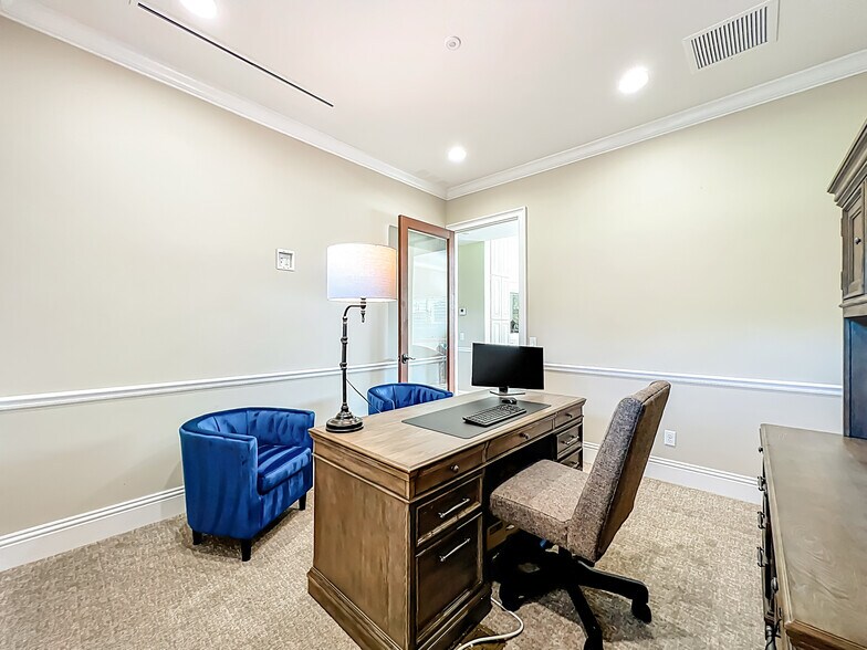 More Photos Of 4850 Holopaw Rd, Saint Cloud Office For Sale