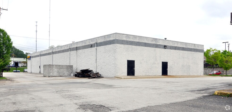More Photos Of 6405 Baltimore National Pike, Catonsville Auto Repair For Lease