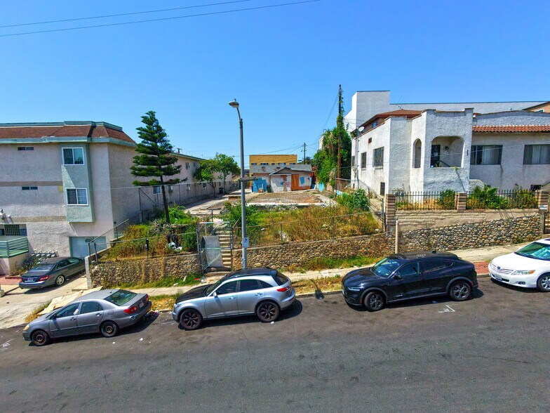 More Photos Of 209 N Mathews St, Los Angeles Land For Sale