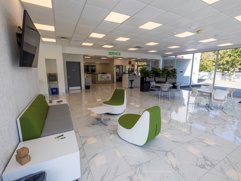 More Photos Of 623 Main St, Tewksbury Auto Dealership For Sale