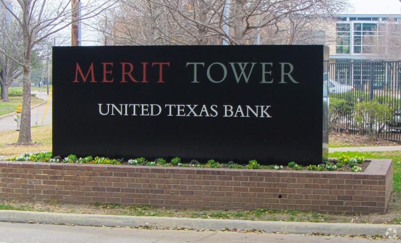 More Photos Of 12222 Merit Dr, Dallas Office For Lease