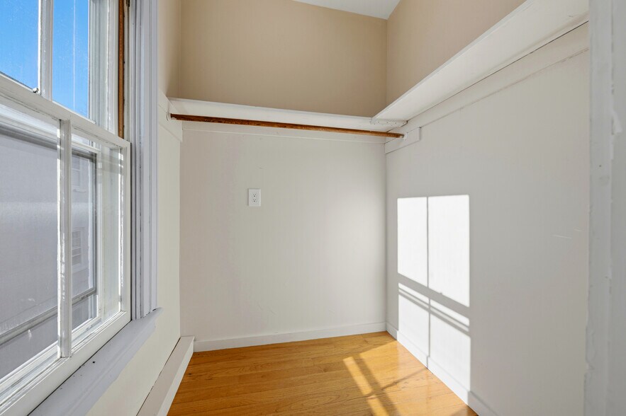 More Photos Of 238 Grand St, Newburgh Apartments For Sale