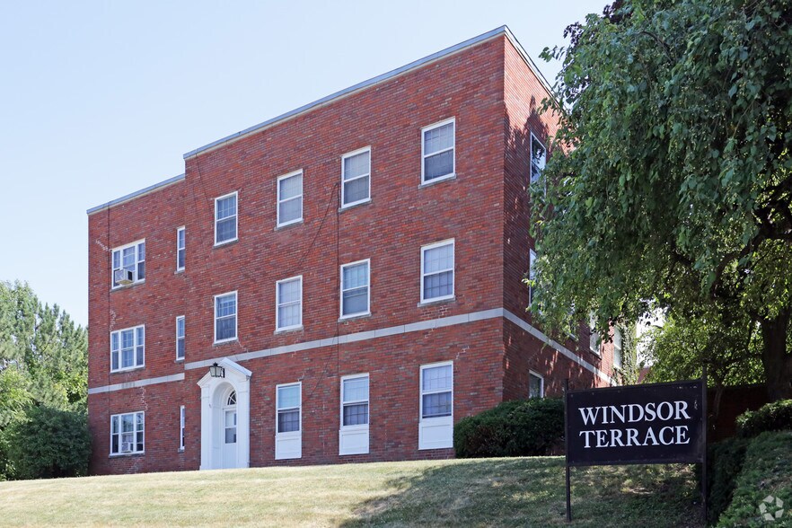 More Photos Of 3333 Grand Ave, Des Moines Apartments For Sale