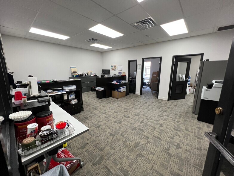 More Photos Of 5776 Shelby Oaks Dr, Memphis Religious Facility For Sale