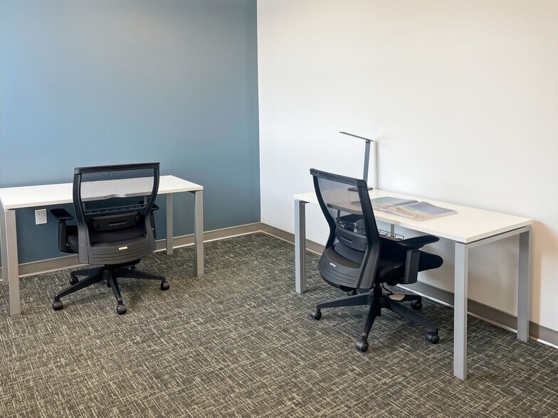 More Photos Of 1 Oakwood Dr, Scranton Coworking Space