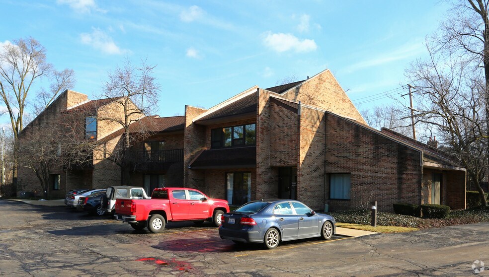 More Photos Of 501 W Ogden Ave, Hinsdale Medical For Sale